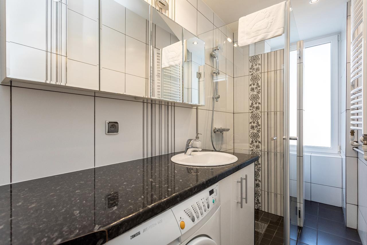 Apartament Chmielna By Your Freedom Varşova Dış mekan fotoğraf